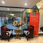 Charmpearl Hotel & Suites