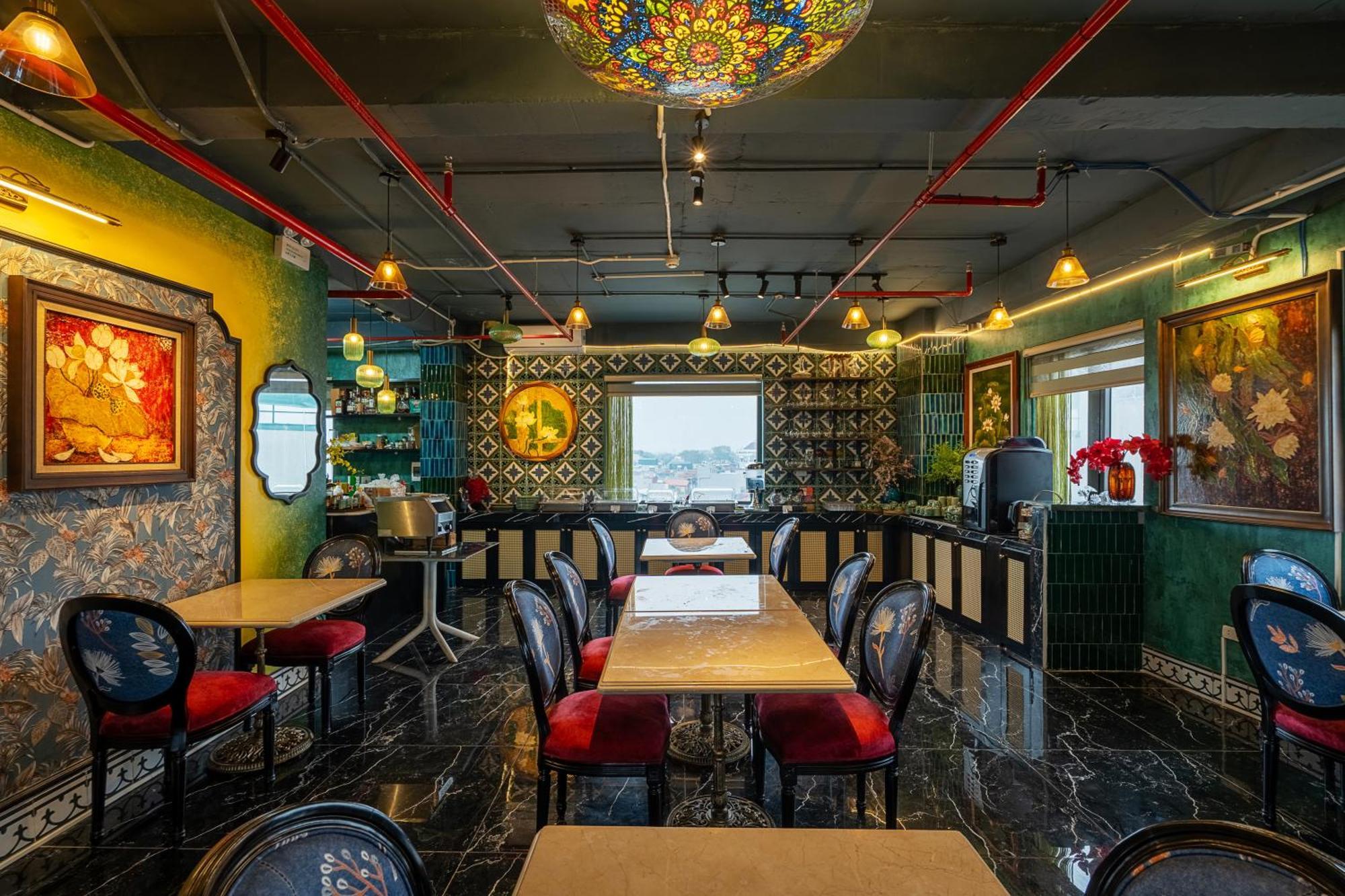 Aparthotel Charmpearl &