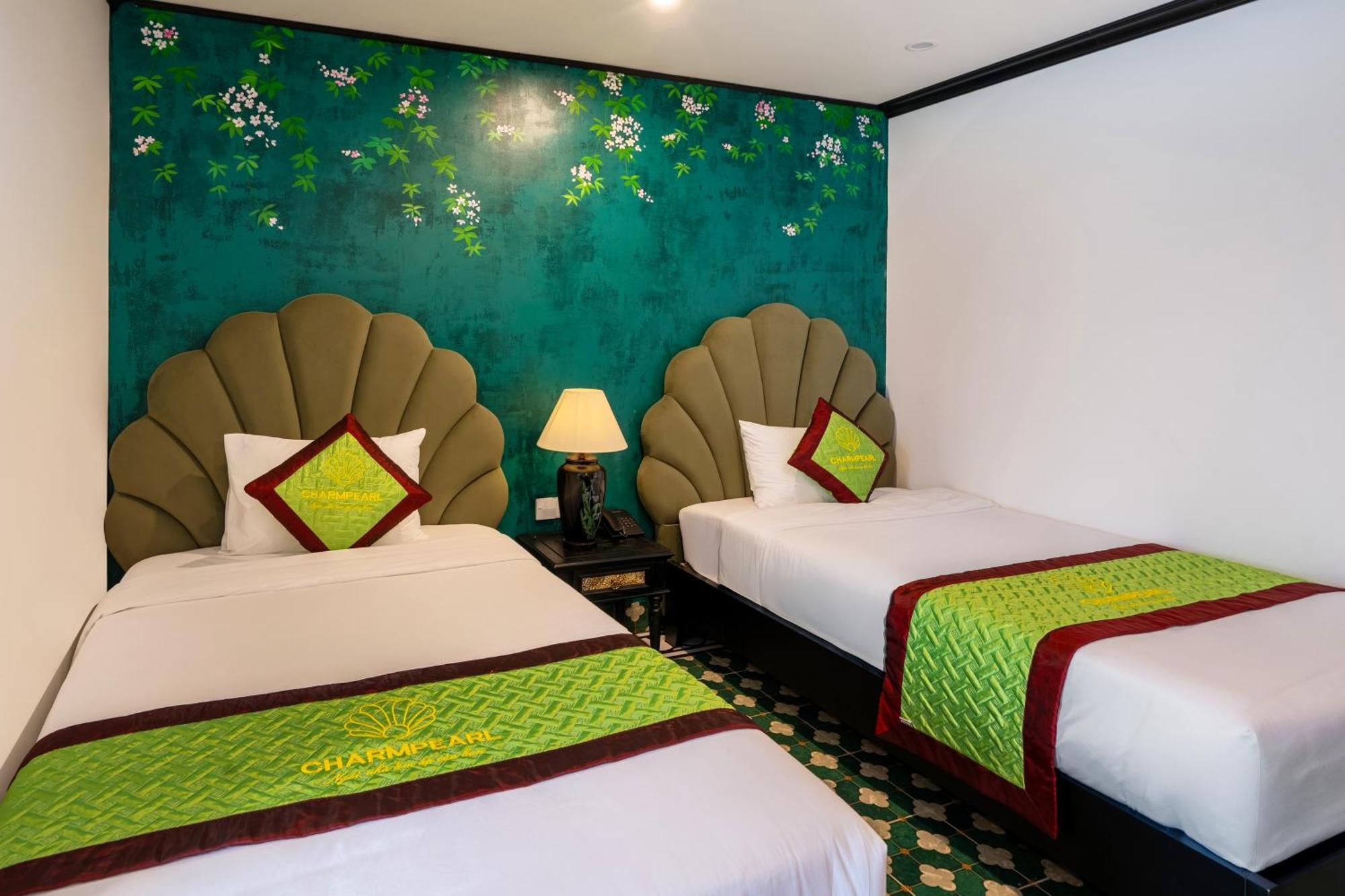 Aparthotel Charmpearl & 4*